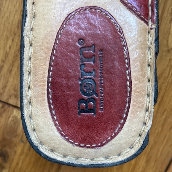 Shoes - Picture 5 of 9